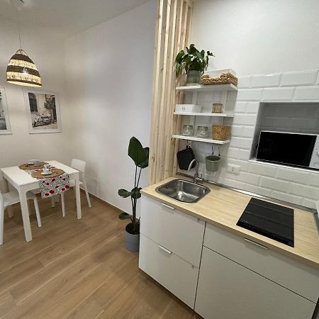 La Maison Appartement - A 200M Dal Porto ชิวิตาเวกเกีย ภายนอก รูปภาพ